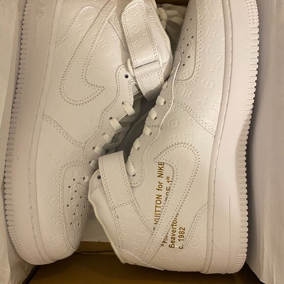 Louis Vuitton Nike Air Force 1 Mid - Picture 4 of 9